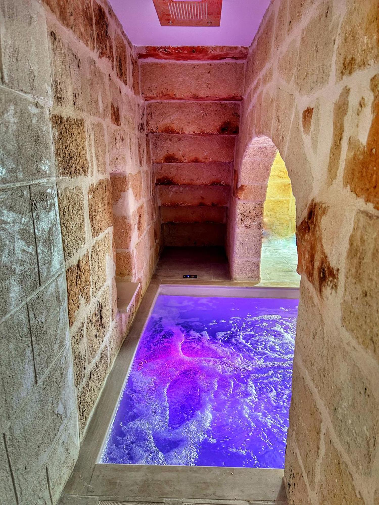 Ginpe Luxury Suite Monopoli Exterior photo