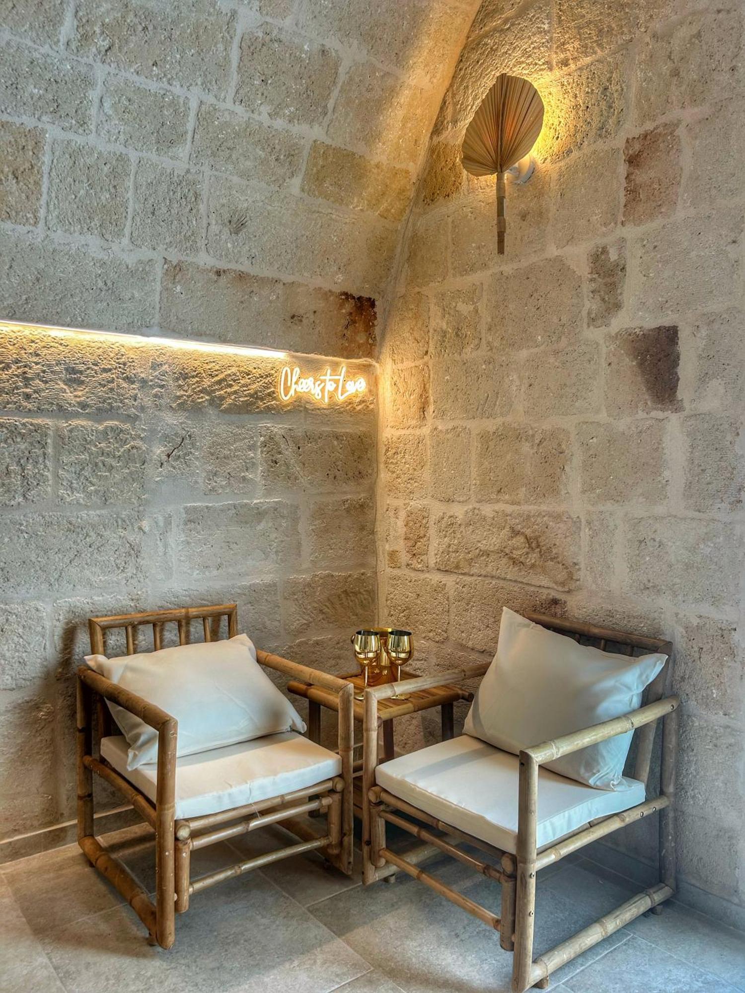 Ginpe Luxury Suite Monopoli Exterior photo
